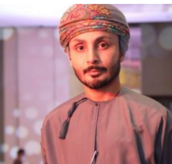 حقيقة وفاة المذيع عدنان الميمني في سلطنة عمان