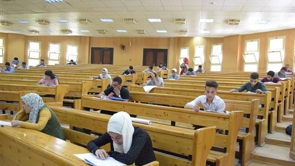 تنسيق الكليات المتاحة لعلمي علوم في مصر