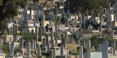 غزة: الأوقاف تعلن انخفاض سعر القبور